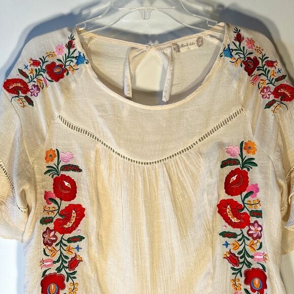 Altar'd State SZ L Ivory Embroidered Top Artsy Comfy Boho Cottage Feminine 70's - Picture 2 of 9